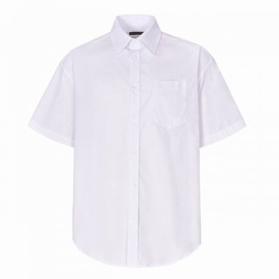 独家供应 Blcg 红胶带短袖衬衫 白色 原9,000购入，面料面料定织80支双纱纯棉梭织面料，后背胶带风拼凑的字母图案，根据Zp细节调整后采用极细的纱网材质制
