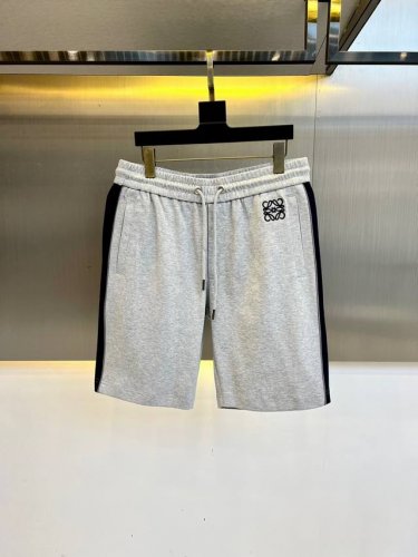 Lowe罗意威、 2025Ss夏季新品发售，Logo标识时尚休闲运动五分裤 短裤！甄选客供进口高密针织纯棉材质，平整简约，亲肤透爽。面料的柔软性舒适性也都是无可