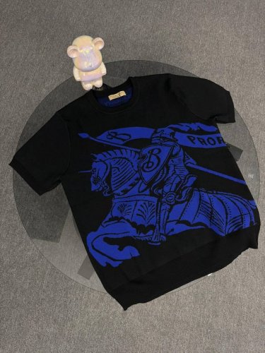 顶级版本 区别通货 25Ss新款 Burberry 巴宝莉蓝色战马针织短袖T恤 单品采用定染定纺纱线 购入原版打造全套定制辅料细节决定成败 重磅秋冬新款柔软细腻