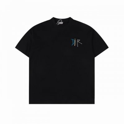 dior 迪奥 25Ss 胸口四色字母刺绣短袖 24夏季限定新款配色 精简而不失细节感的一款短袖T， 可男可女的款，能满足你对品质追求的同时又能帅气出行。客供高