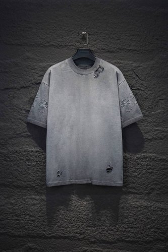 款号:C001 克罗家 专供直播改标款 重磅300克重 百分百棉 水洗做旧反底炒色工艺 采用贴布绣搭配进口五金 颜色:水洗黑 反底炒灰色 尺码: S M L X