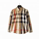 细节图 Burberry 巴宝莉 24Ss经典大格对位长袖红线条纹衬衫 面料采用100%纯棉格纹原版定制面料 面料属性舒适 透气 水感柔软 色织格纹纹路清晰 简