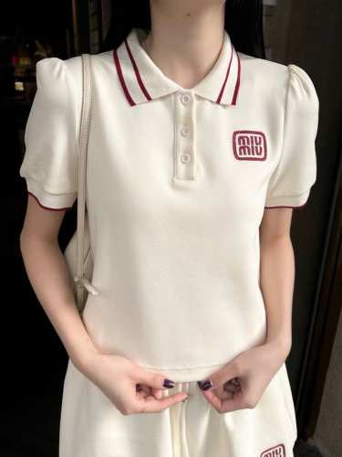 上新170 套装 miumi*/缪缪 泡泡袖Polo衫半裙套装 字母绣花装饰/休闲款～ 颜色：宝蓝色/杏色 码数：Sml s码推荐： 80~100 m码推荐：1