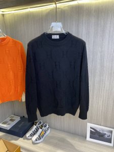 P240 Hermes爱马仕 秋冬新款 圆领羊毛衫 男女通穿情侣秋冬必备款 整衣提花系列 满幅H提花 网状排布时尚年轻 所看即所得 甄选高品质毛纱 手感细腻紧实