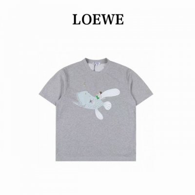 Loewe罗意威鲸鱼印花刺绣短袖 面料：规格采用实打实280G 100%纯棉 针织内的兰博基尼，定织定染！属于高敏感特殊色 我们对面料的要求是要在Uv灯光 D6