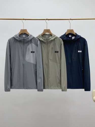 Hellyhansen Hh海丽汉森户外系列格纹压胶单衣情侣款防晒冲锋衣 卡其 岩石灰 铁灰 L-5Xl 锦纶面料真的超赞，透气排湿一绝。上次和对象去爬山，出了