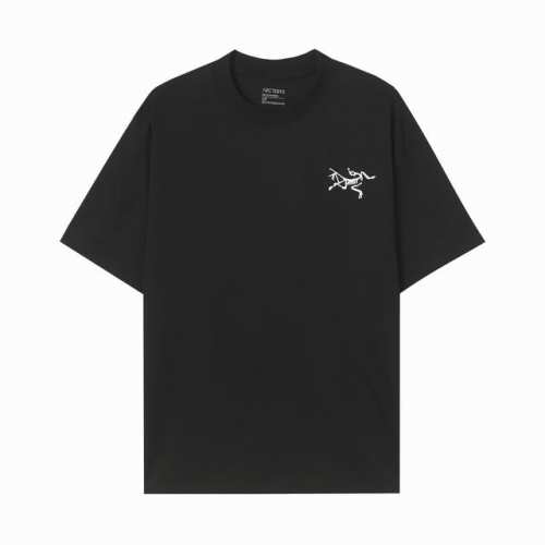 9015# P80 顶级版本 官网品质 -Arc’Teryx 始祖鸟 Logo印花圆领短袖T恤 -购入原版开模打造，定制侧标，下摆双窄针平车，细节决定成败 Os