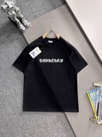 Burberry 巴宝莉 2025新款 前幅植绒字母Logo 后幅徽章印花点缀 男女同款 短袖T恤 定制260克100％双纱纯棉面料 定染32支双股螺纹 领标吊