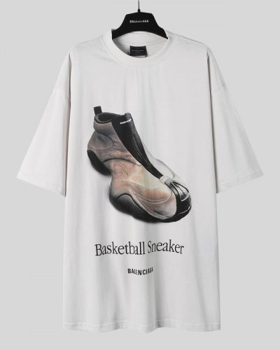 balenciaga 25Ss 3D篮球鞋 市面最高版本 原版开发定织280G面料 高度还原 洗水处理 手感厚重 质感区别市场货 采用进口康利印花 湿打白墨工艺