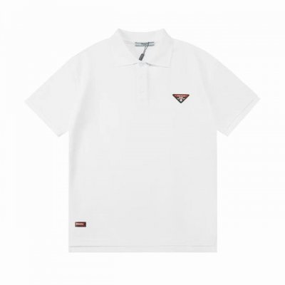 隔天到 Prada 普拉达 2025新款 轻奢主义 280克定制皮章字母Logo 男女同款 休闲Polo衫 定制珠地面料 领标吊牌主唛三标齐全 颜色：白色 尺码