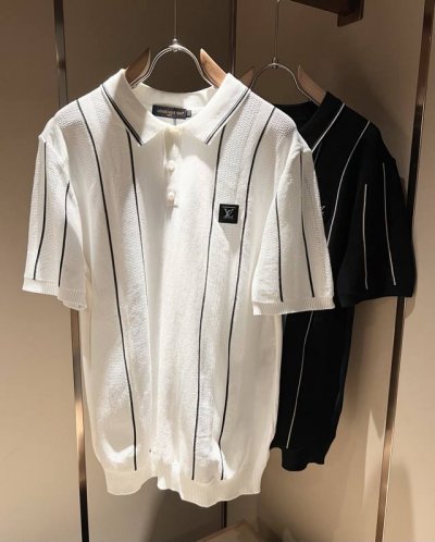 Louis Vuit*On 2025春夏路易家族轻奢翻领针织短袖 路易家族的新高端 细节品质永远的那么完美无瑕 创意设计层出不穷 字母Logo徽章图案设计 实属
