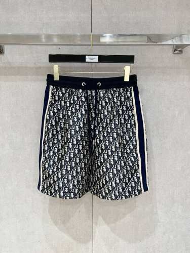 Dior家 顶级版本 5S 春夏新款休闲短裤 定制面料 定制Logo ，舒适度极好，手触感强烈。辨识度极高 定制进口面料 做工精细 ：码数 M-3Xl。