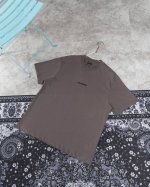款M47 巴黎 Balenciaga 巴黎世家经典前后字母短袖 巴黎配套专用十字螺纹 这件衣服设计很特别 宽松版型好穿好搭配 前面刺绣 颜色也 穿起来很酷感的短