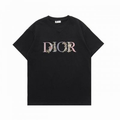 顶级复刻版本 Dior 迪奥花卉刺绣休闲圆领短袖T恤 面料: 280G重磅纯棉，随意对比 砖柜同步。第一时间正品开发研制。欢迎对比！面料采用Zp定织定染全棉双纱