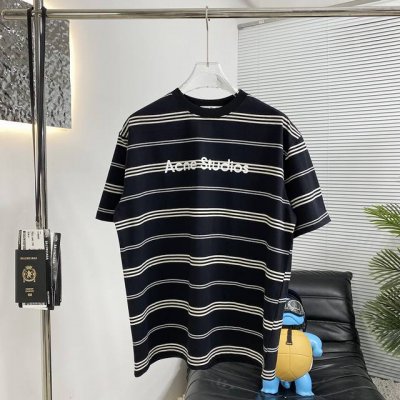 高品质 Acne 25Ss新款条纹短袖T恤 面料选用优质精密平纹棉质，摸起来超级舒服穿上身超级透气，早春必备单品条纹图案超级吸睛，让人一眼爱上！谁卖谁补单！时髦