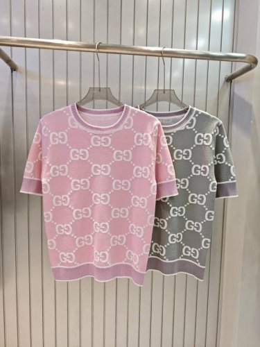 gucci古驰菱格双G字母提花针织短袖 款号：25670104602 颜色：粉色 灰色 尺码：均码 80-125斤