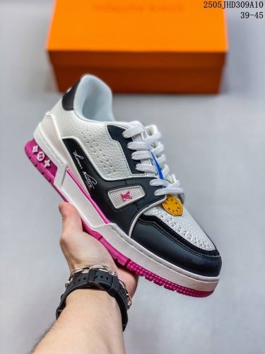 公司级路易威登 Louis Vuitton Lv 路易威登板鞋 二代 拼接皮革 内嵌式绑带 新款 Lv Trainer最新配色运动鞋 L家 篮球鞋风格运动鞋 该