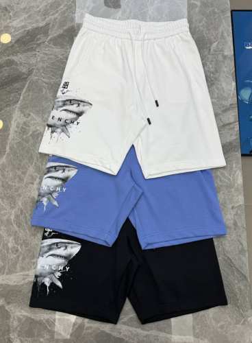 Givench*Y纪梵-希2025S春夏限定款短裤上架，男女同款.侧身无缝工艺.采用3D印花工艺，经典大头鲨烫画标识.色彩丰富.触摸手感细腻，极具立体感，触感肌