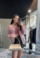 prad* 25Ss早秋新款 低饱和色度老干部夹克外套丨独家高版出品！进口高密度精纺斜纹纯棉面料质感挺阔舒适！立体剪裁宽松版型高级时髦！百搭不挑人上身巨显瘦。完