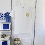 当天到货 现货现配 Loewe罗意威25Ss经典款毛巾刺绣短袖T恤 独家首发高定 面料采用300克重双纱精梳棉，定制32支双股螺纹，成衣两遍水洗处理，面料舒适亲
