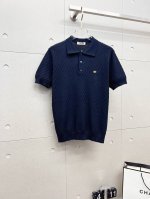 Miu Miu 2025春夏新款 独家呈现 超级百搭极符合美学基调的一款短袖针织衫 最基础的款式以极简低调的奢华风格 在时尚界越简单的单品 越极易彰显出高级时髦