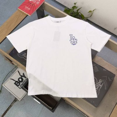 款号 Yy965 高版本 2025新款Mlb洋基队Ny反光镂空字母图案Logo印花休闲情侣短袖T恤 选用了260克双纱爽滑棉面料制作而成 精细的做工和清晰的纹路