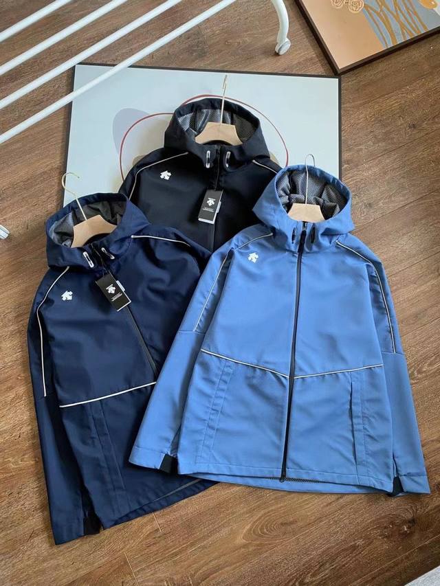爆款160 硬壳迪桑特冲锋衣 迪桑特男子户外登山服拼色防风外套夹克 大名鼎鼎V系的Isogon Mx男士夹克 户外通勤登山，百搭色系，男女通吃 刮风下雨，大太阳