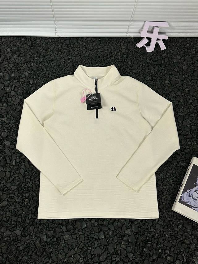180 - 可隆 Kolon 24Ss秋冬新品轻量户外休闲外穿内搭拉链立领长袖 弹性面料，吸湿排汗，急速快干，不易变形，透气性好，这款长袖有秋天该有的厚度，又有