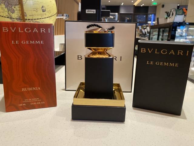 上新！ P180，专柜版～配手袋！Bv罗宾尼亚，规格：100Ml。宝格丽珠宝世家系列-Bvlgari Rubinia, 2018。调香师：Alberto Mor