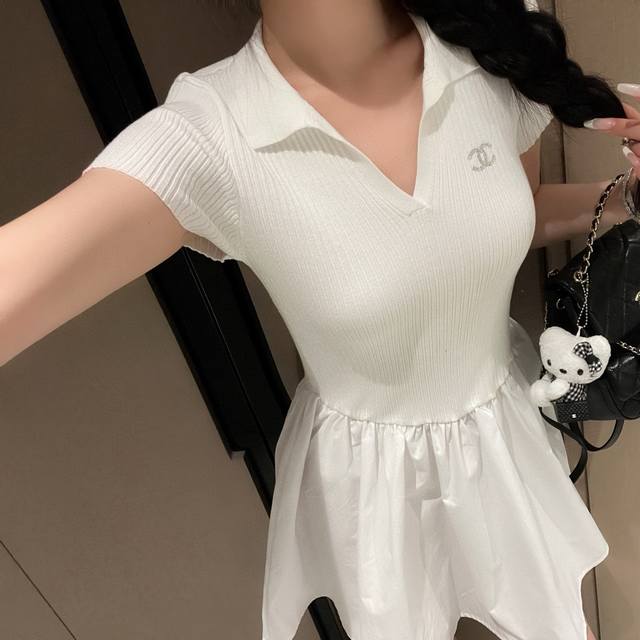 150 Chanel香奈儿小香双C烫钻针织拼接V字翻领短袖连衣裙 款号：25670602653 颜色：黑色 灰色 白色 尺码：均码 80-125斤