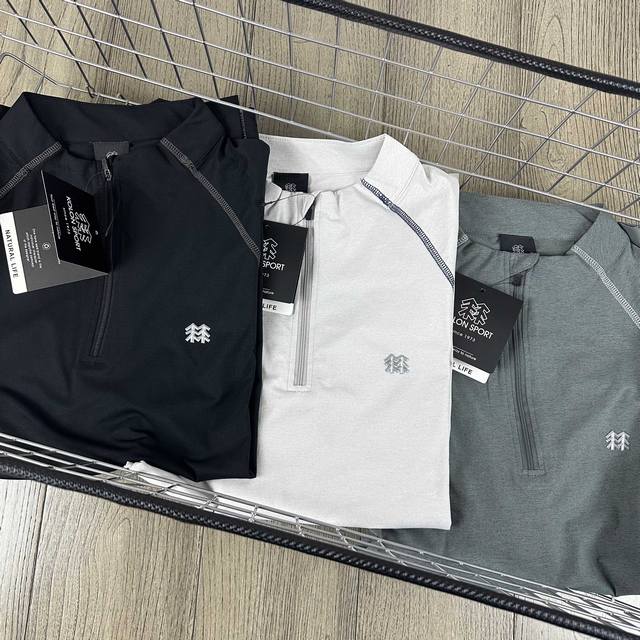 140 Kolon Sport 可隆秋季新款户外运动休闲纯色卫衣打底衫！ 半拉链设计秋冬季节户外跑步健身不二之选！可打底可单穿！男女同款！ 纯棉面料手感柔软舒适