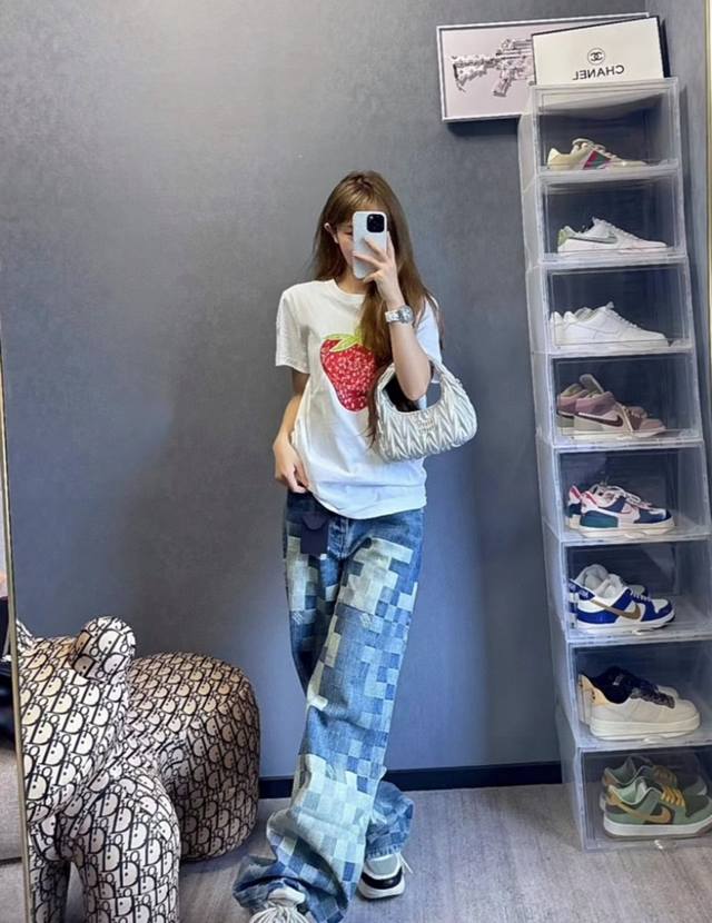 模特图！ 供190 复刻版本 Louis Vuitton 路易威登 菲董联名马赛克棋盘格牛仔裤 轻奢主义 正确版本 原版一致 定制原版斜纹全棉牛仔面料，定织渐变