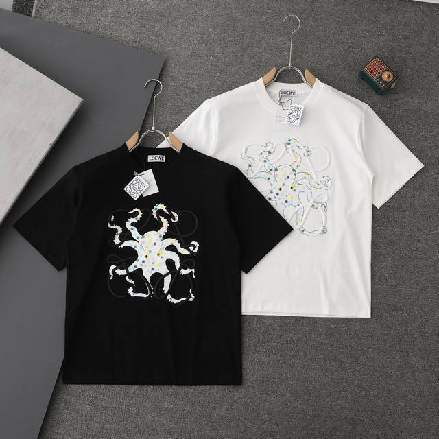 140 25Ss新款 Loewe罗意威 X Suna Fujita 圆领章鱼印花刺绣短袖T恤 顶级复刻 面料：原版同步面料280克高支高密 高端品质 独家定制