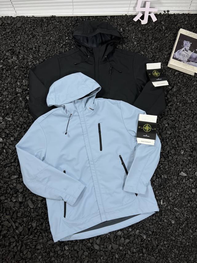 220 - Stone Island石头岛 防水纯色防风运动拉链宽松百搭学生时尚休闲寒保暖耐磨连帽 男女同款 还在为找不到合适的户外登山服装而烦恼？快来看看这款