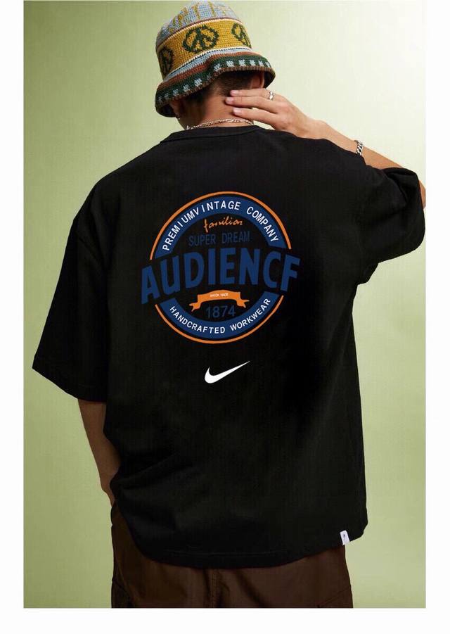 80 260G重磅纯棉 耐克 Nike 美式复古 撞色 圆圈字母 宽松短袖T恤 男女同款 情侣款 面料工艺： 1.260G重磅纯棉，100%棉，恰到好处的克重，