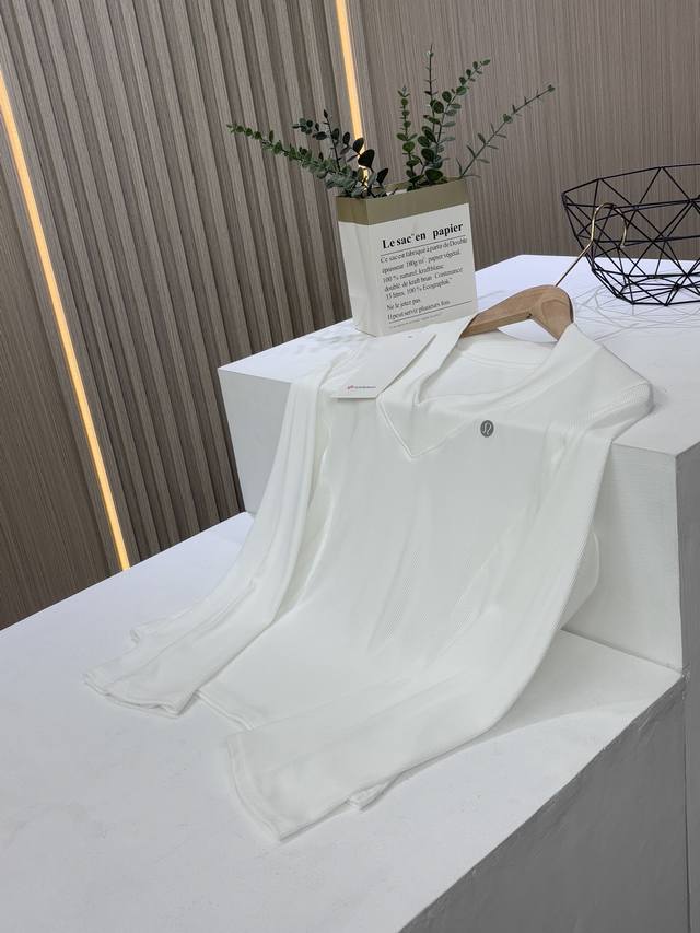 150 一包两件，第一舒适的打底衫！Lulu2025春新款大宽边桃心领大V鱼骨打底衫，这个设计巨显胸，越看越好看！ 青岛工厂P代工，出口尾单，全部原料原工艺下来