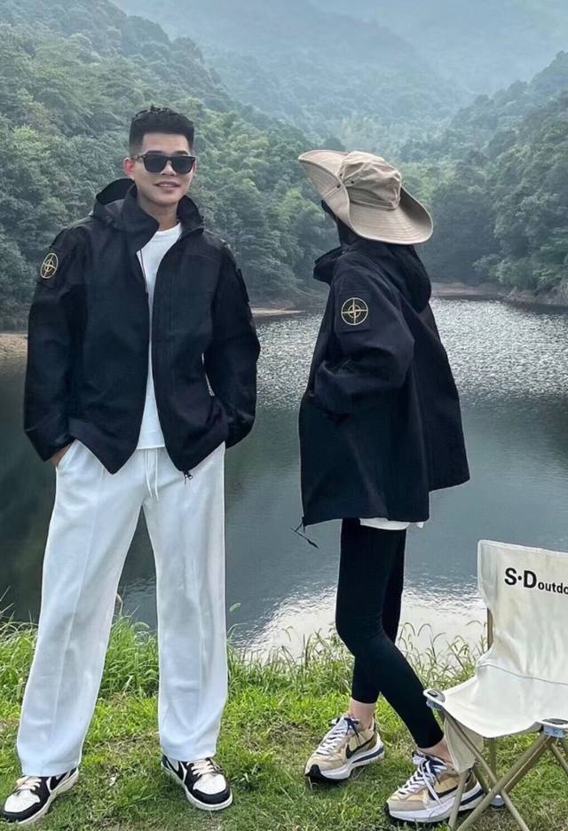 160 Stone Island 石头岛 24Ss魔术贴袖章Logo飞行员夹克棒球服外套，流量爆款，男女同款，经典永不过时系列，秋季出现穿搭必备百搭单品 外层面
