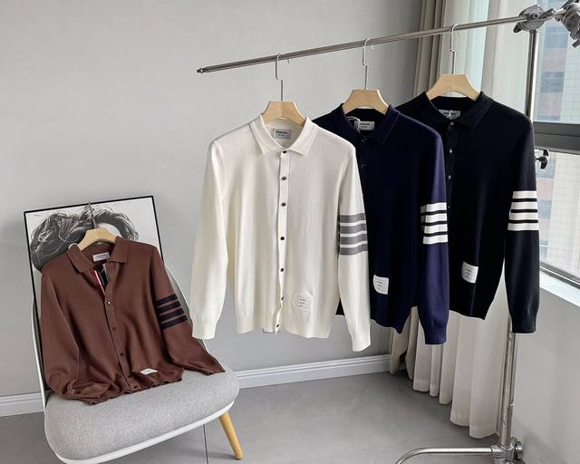 210 贸易正品Thom Browne 汤姆布朗Tb半领 Polo 领羊毛衫, 专柜官网同步发售，美国贸易公司正品订单！爆款，区别市场通货， 采用14针日本丰田