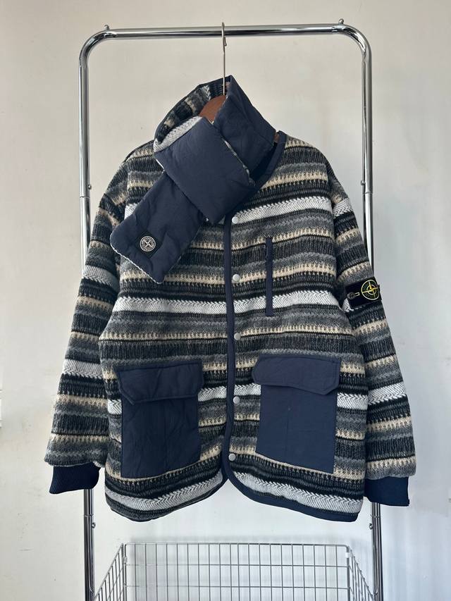 220 Stone Island石头岛双面穿毛呢绒徽章小方块双兜夹克秋冬外套棒球服棉服 领袖口衣型 欢迎对比某物诠释 -定织定染双面面料，保暖系数是没得说！面料