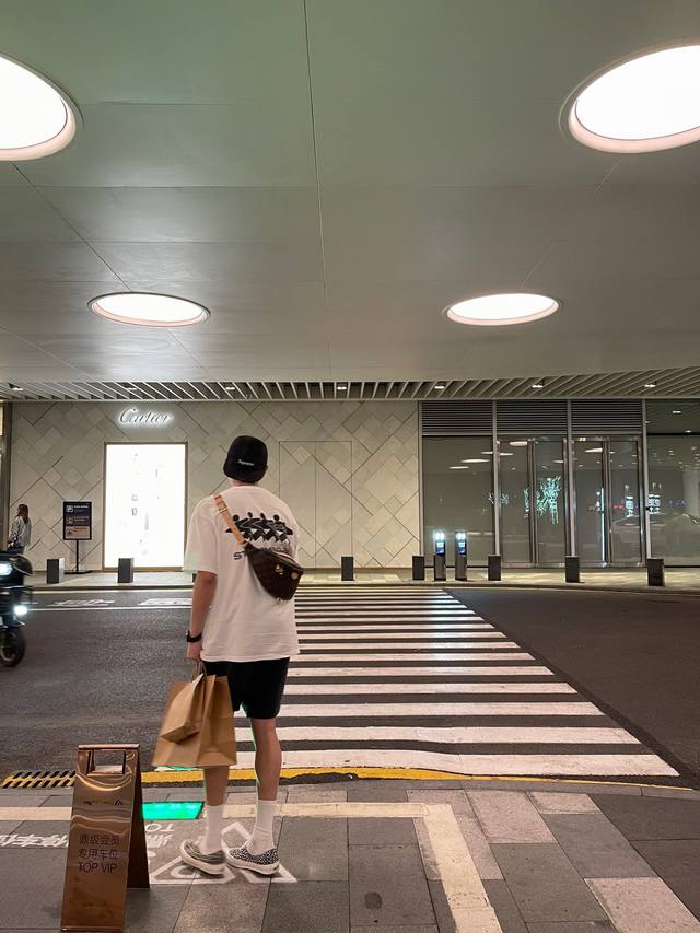 70 Stussy X Cdg Tee 斯图西新品Cdg联名印花男女短袖T恤 *21S 220G 正品圆桶无缝面料100%纯棉 *市场天花板品质 Colour：