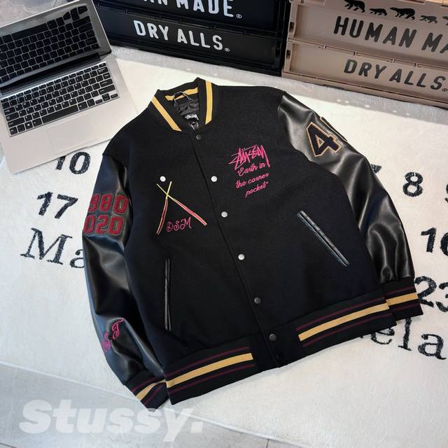 230 -Stussy Fw20 黑8球系列 四十周年限定款 黑8拼接皮袖薄款棒球服外套 男女同款 -面料：采用原版一比一定织定染毛呢面料。 -辅料：原版拆解开