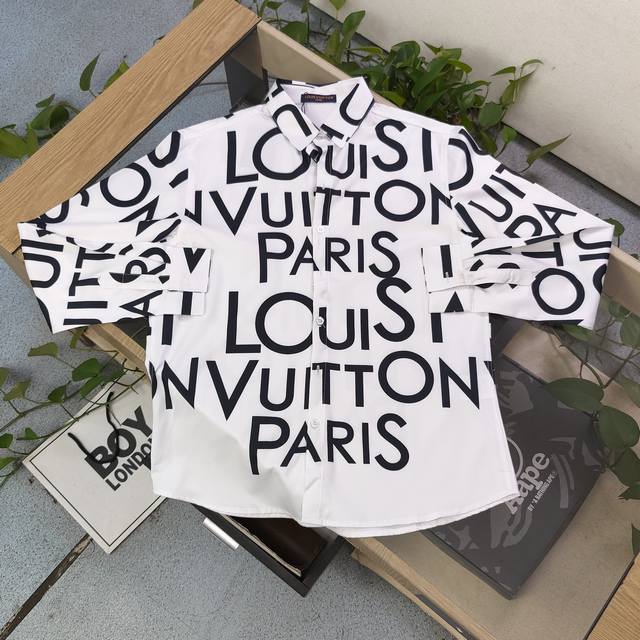 上新130 款号：Jx62 新款Louis Vuitton路易威登Lv整版满印字母图案Logo印花休闲情侣长袖衬衫，采用爽滑面料，体感更舒服，定位裁剪，衬衫対格