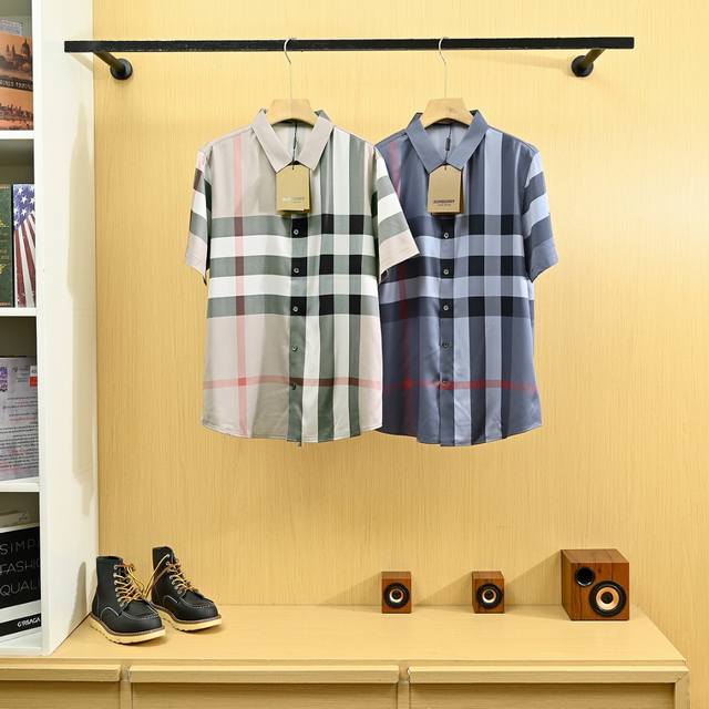 上新， P160 款号2582 高奢定制 现货开炸！ Burberry 巴宝莉25S夏季桑蚕丝面料商务休闲格子衬衫短袖！ 客供的桑蚕丝面料，定制原版五金纽扣，上