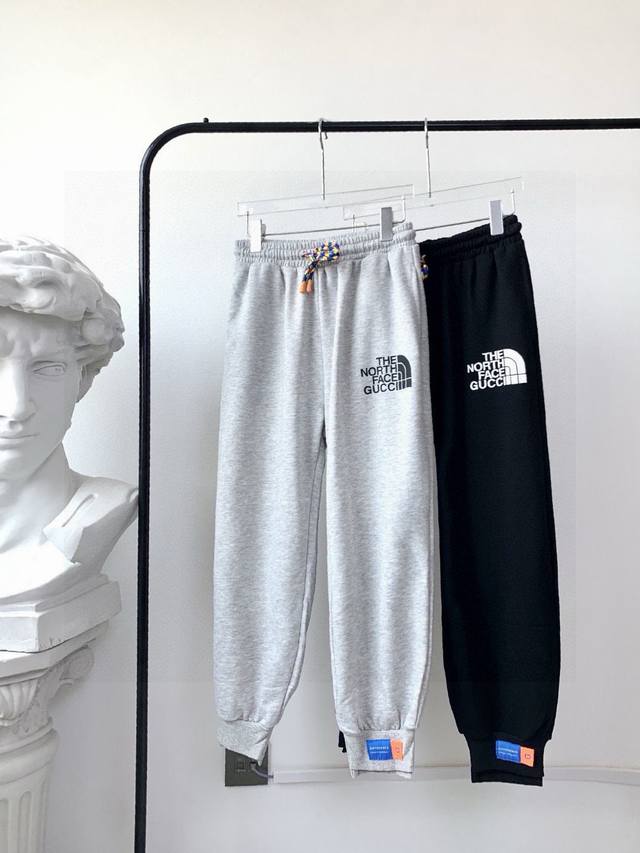 120 The North Face&Gucci 北面古驰联名款束脚卫裤运动裤当季最强单品 版型宽松Wang炸绝绝子 当季极品 显瘦遮肉 Jue对的好穿第一名