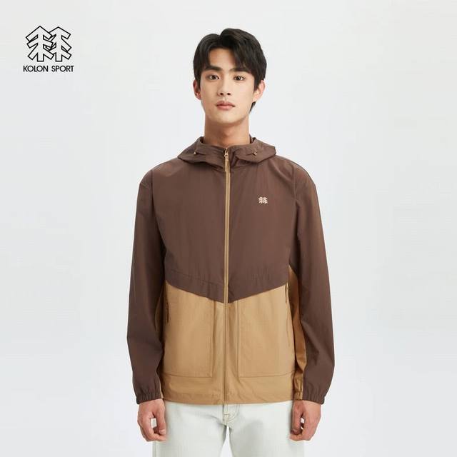 P210 Kolon Sort可隆25 春夏新品男士户外轻量防晒防泼水连帽夹克皮肤衣 日常刚需必备款式.舒适透气多功能！ 面料透气性贼啦啦的好冰感极强，专业轻量