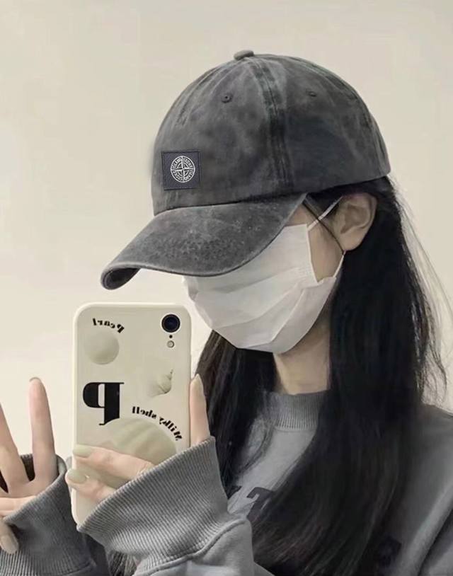 新款上新50 石头岛Stone Island水洗做旧蜡染棒球帽 男女同款户外运动鸭舌帽 穿搭潮品 懒人必备遮阳帽，随着穿搭凹造型。 单色入