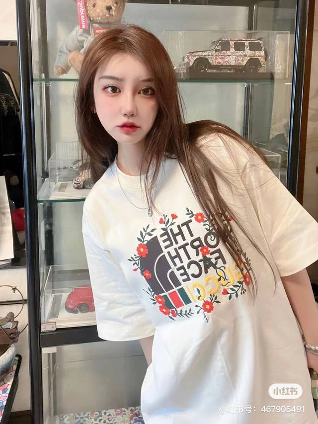 #模特咨询图100 顶级版本 Gucci北面新款花卉联名短袖T恤