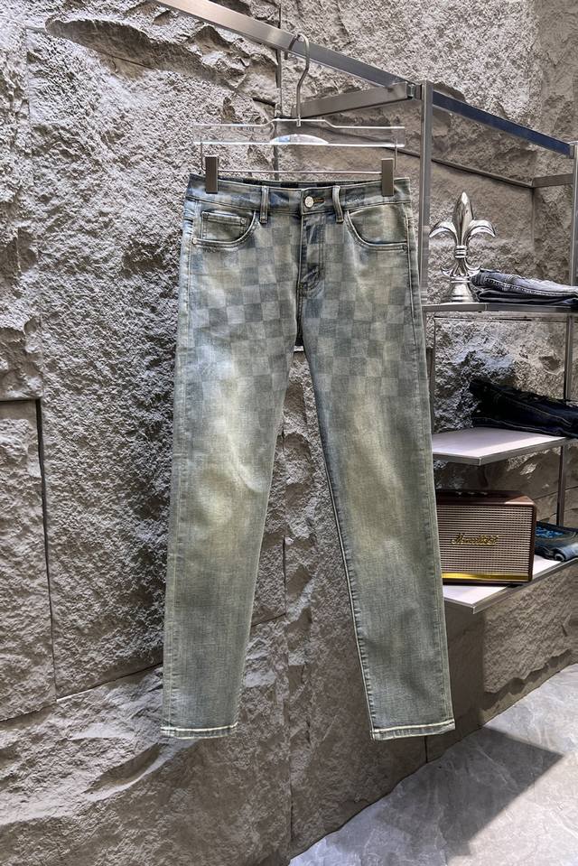 P230 025春夏款 C 现货直批 款号：6376 码数：28-3837