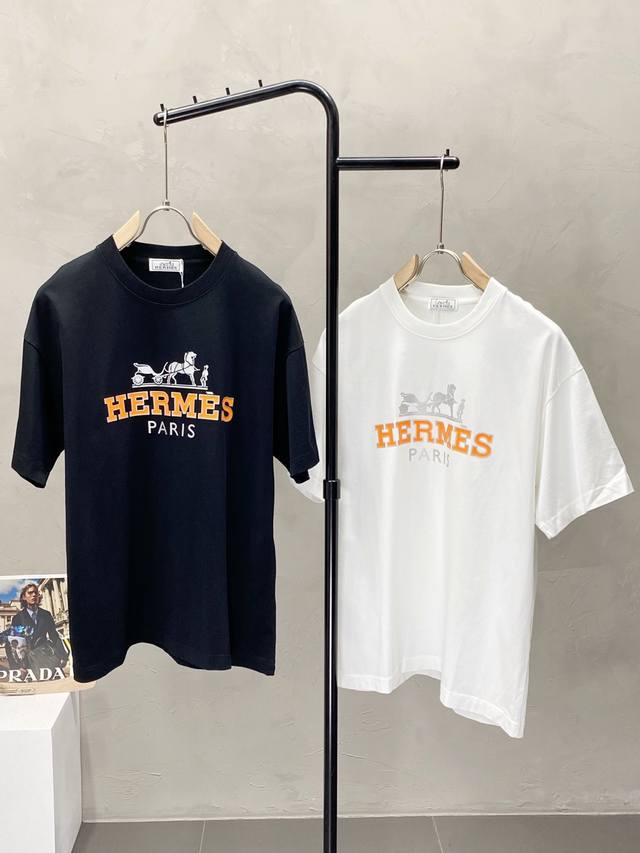 P160。Hermes爱马仕独家专供新款原单男士休闲春夏短袖 高端定制 高端版本 时尚百搭爆款进口面料 手感超柔软细腻 穿着亲肤舒适 高端精品 代工厂P精细做工