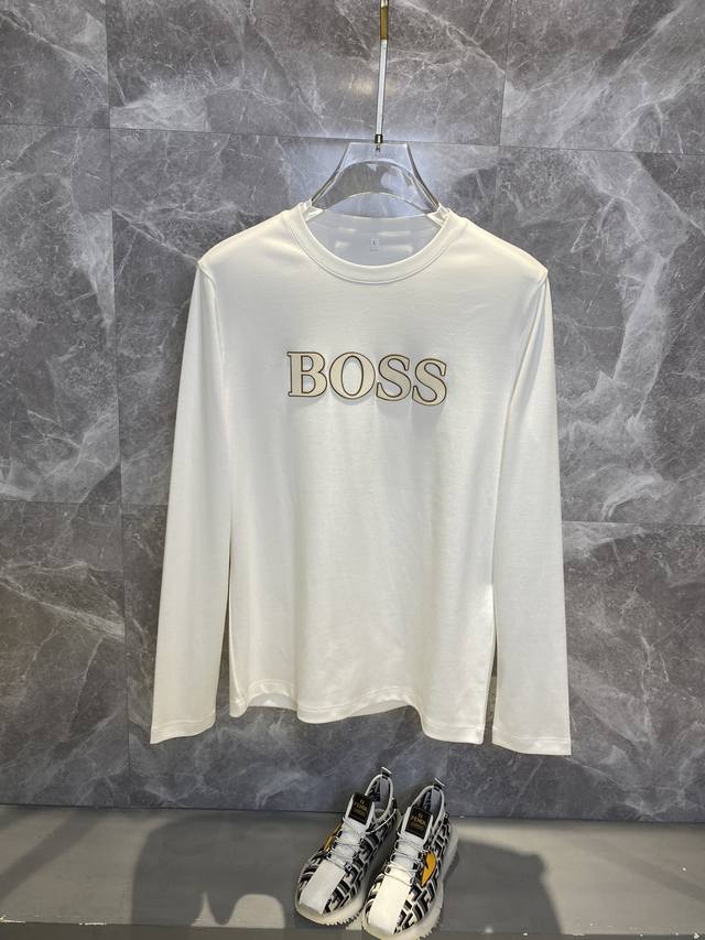 P200 Boss波士 2025春季男士长袖T恤最新系列，简约Logo元素长袖T恤。定制高级面料手感柔软舒适带有弹力，简约大气，上身效果超赞，大货已出，码数：M